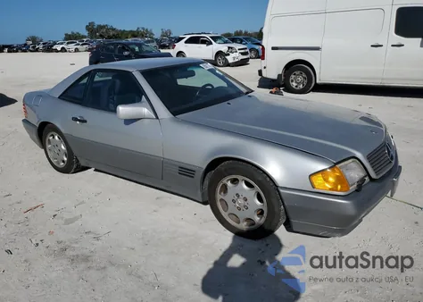 1991 Mercedes-Benz 300 Sl z USA, uszkodzony, nr VIN WDBFA61E1MF022918